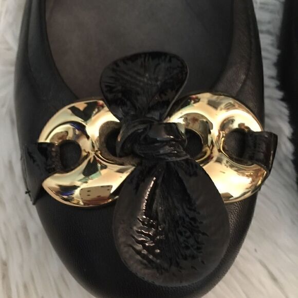 Stuart Weizman Butter leather twist knot flats - Picture 4 of 9